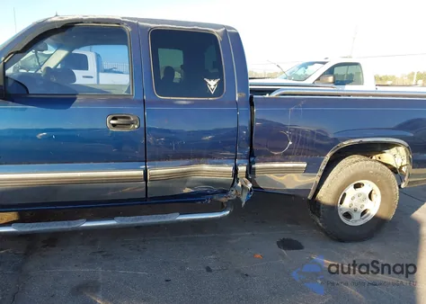 2001 Chevrolet Silverado 1500 Lt from USA, damaged, VIN 1GCEK19T31E148201